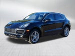 2017 Macan Thumbnail 3
