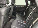 2018 Macan Thumbnail 19