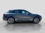 2018 Macan Thumbnail 7