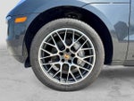 2018 Macan Thumbnail 13