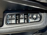 2018 Macan Thumbnail 16