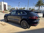 2015 Macan Thumbnail 6