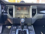 2015 Macan Thumbnail 25