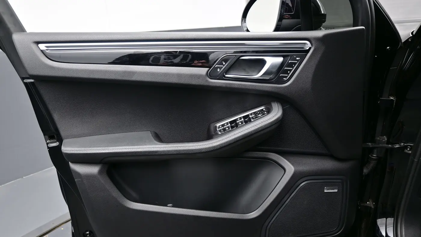 2017 Porsche Macan S