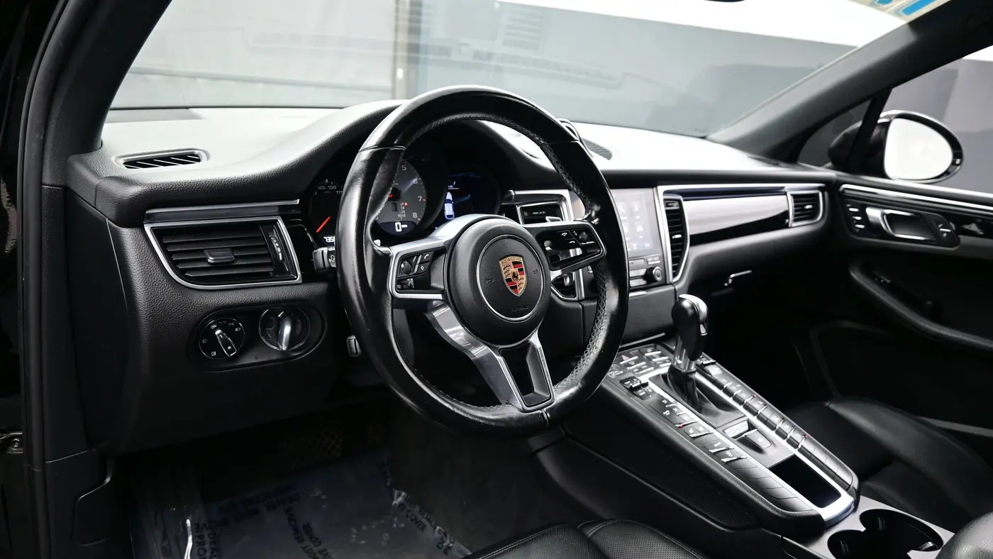 2017 Porsche Macan S