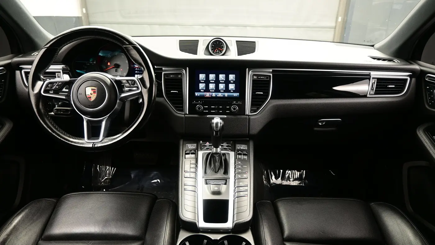 2017 Porsche Macan S