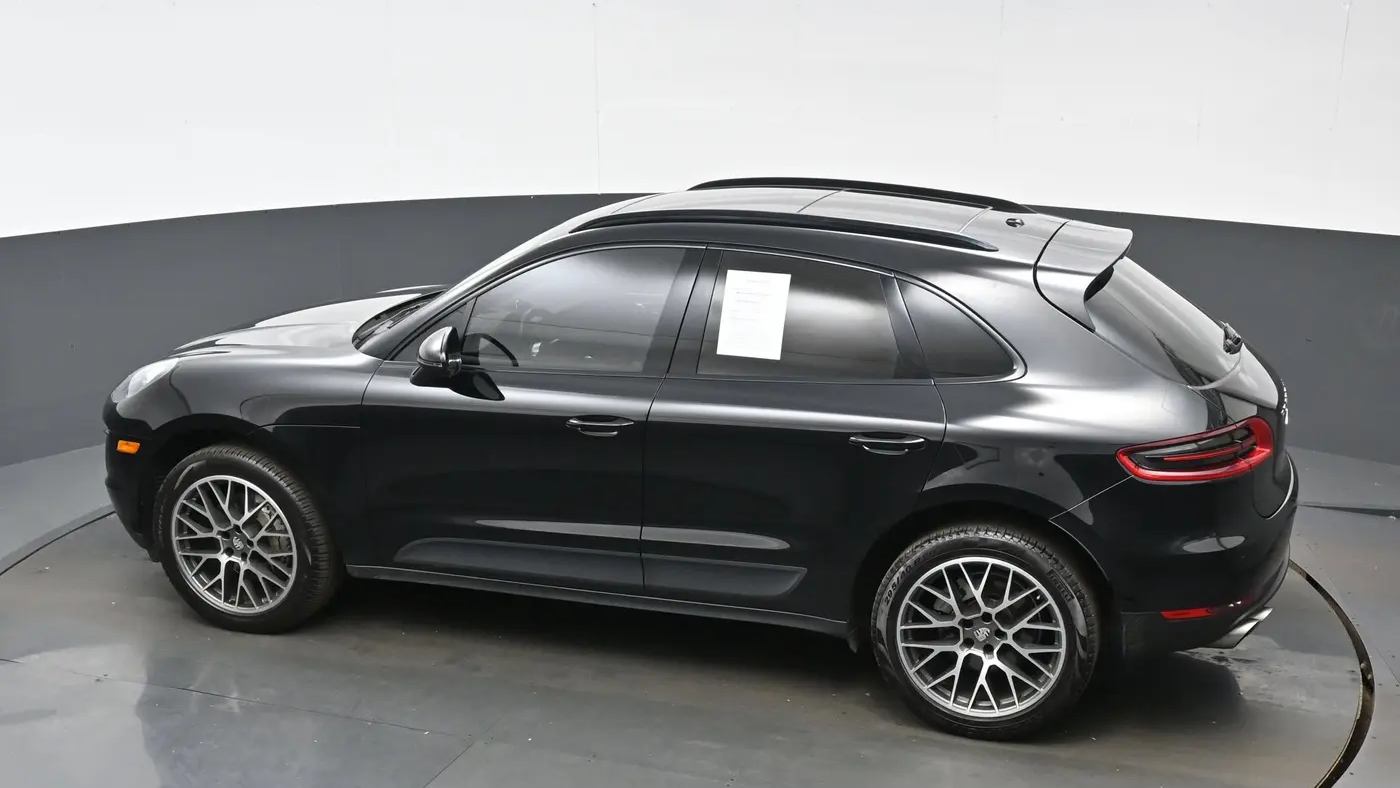2017 Porsche Macan S