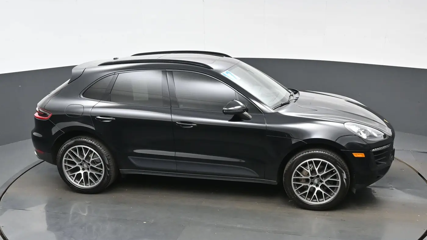 2017 Porsche Macan S