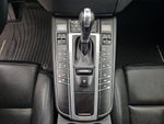 2018 Macan Thumbnail 17
