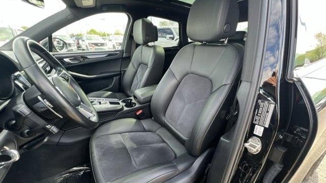 2021 Porsche Macan S