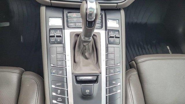 2021 Porsche Macan S