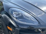 2021 Macan Thumbnail 4
