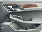 2021 Macan Thumbnail 25
