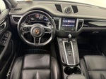 2017 Macan Thumbnail 14