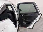 2017 Macan Thumbnail 27