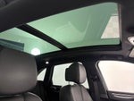 2017 Macan Thumbnail 31