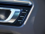 2019 Macan Thumbnail 5
