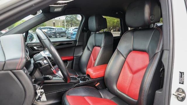 2015 Porsche Macan S
