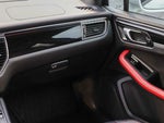 2015 Macan Thumbnail 14