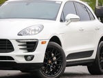 2015 Macan Thumbnail 16