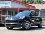 2017 Macan Thumbnail 1