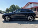 2017 Macan Thumbnail 8