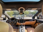 2017 Macan Thumbnail 19
