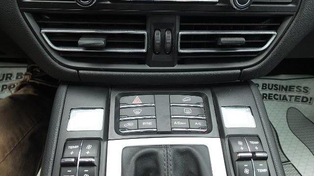 2020 Porsche Macan S