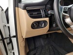 2020 Macan Thumbnail 13