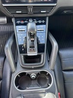 2019 Cayenne Thumbnail 21