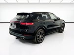 2020 Cayenne Thumbnail 4