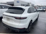 2020 Cayenne Thumbnail 3