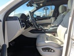 2020 Cayenne Thumbnail 20