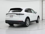 2019 Cayenne Thumbnail 8