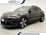 2025 Macan Thumbnail 1