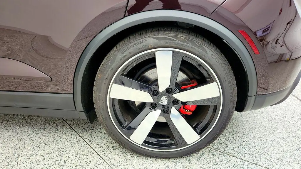 2025 Porsche Macan 4S Electric