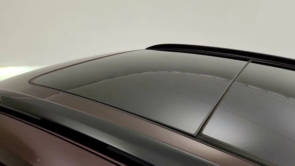 2025 Porsche Macan 4S Electric