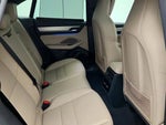 2025 Macan Thumbnail 24