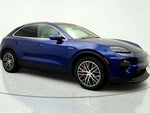 2025 Macan Thumbnail 3