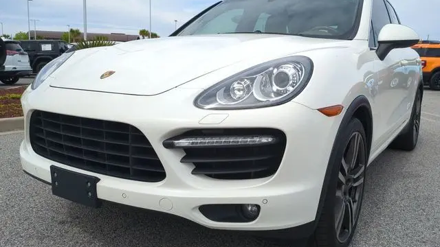 2011 Porsche Cayenne Turbo