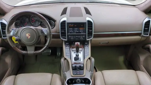 2011 Porsche Cayenne Turbo