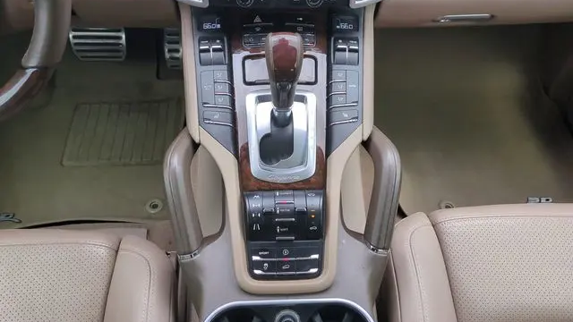 2011 Porsche Cayenne Turbo