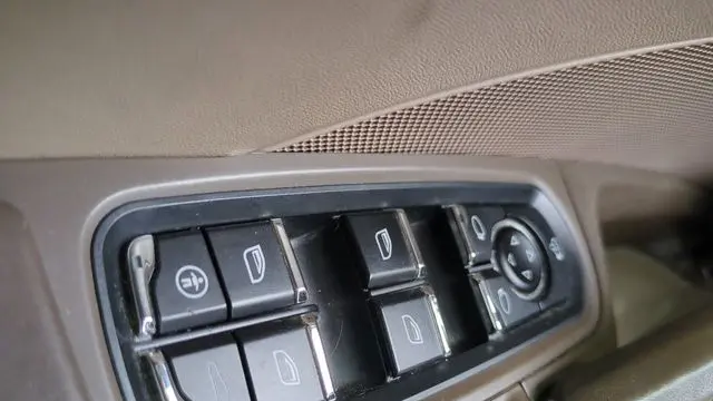 2011 Porsche Cayenne Turbo