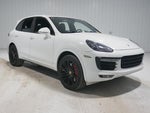2017 Cayenne Thumbnail 4