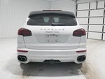 2017 Cayenne Thumbnail 8