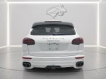 2017 Cayenne Thumbnail 18