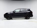 2017 Cayenne Thumbnail 3