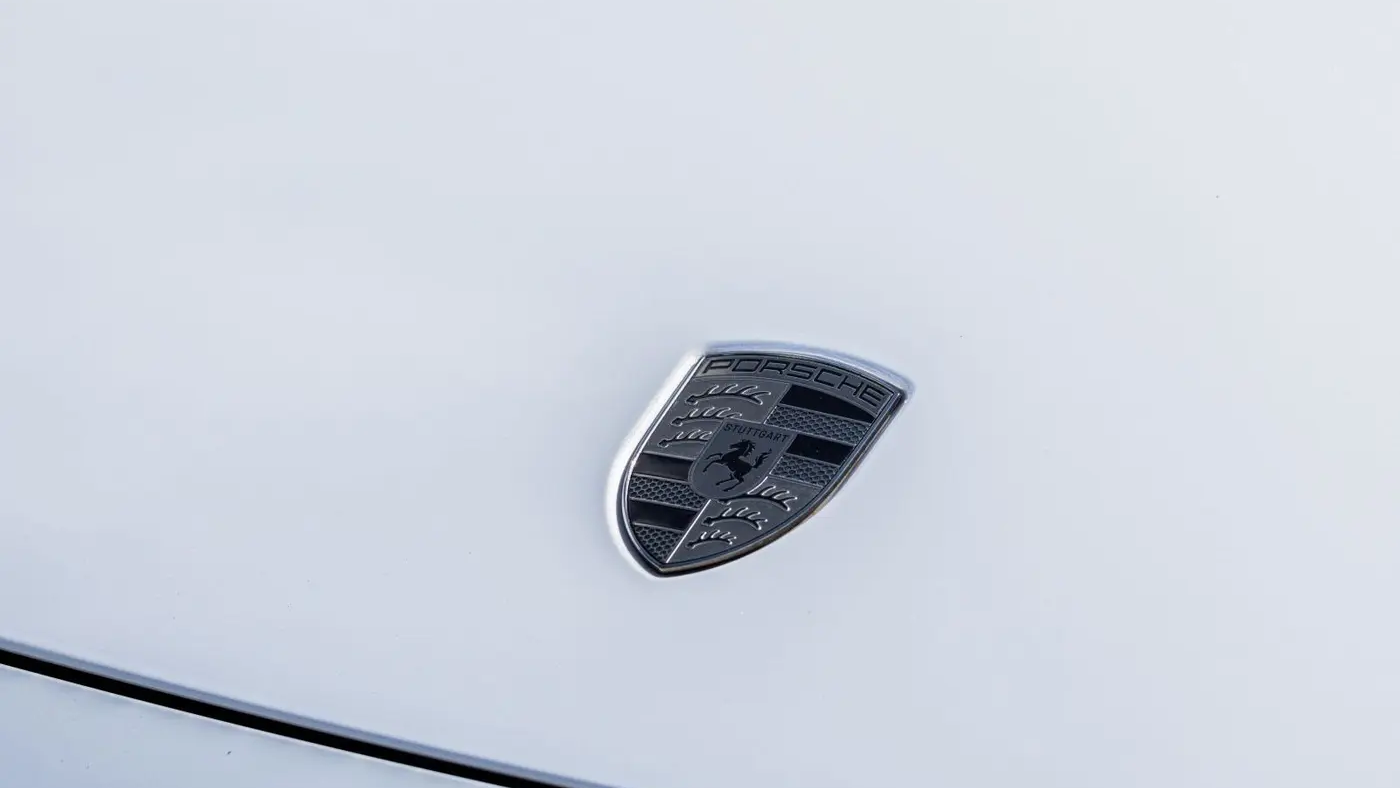2025 Porsche Macan Turbo Electric