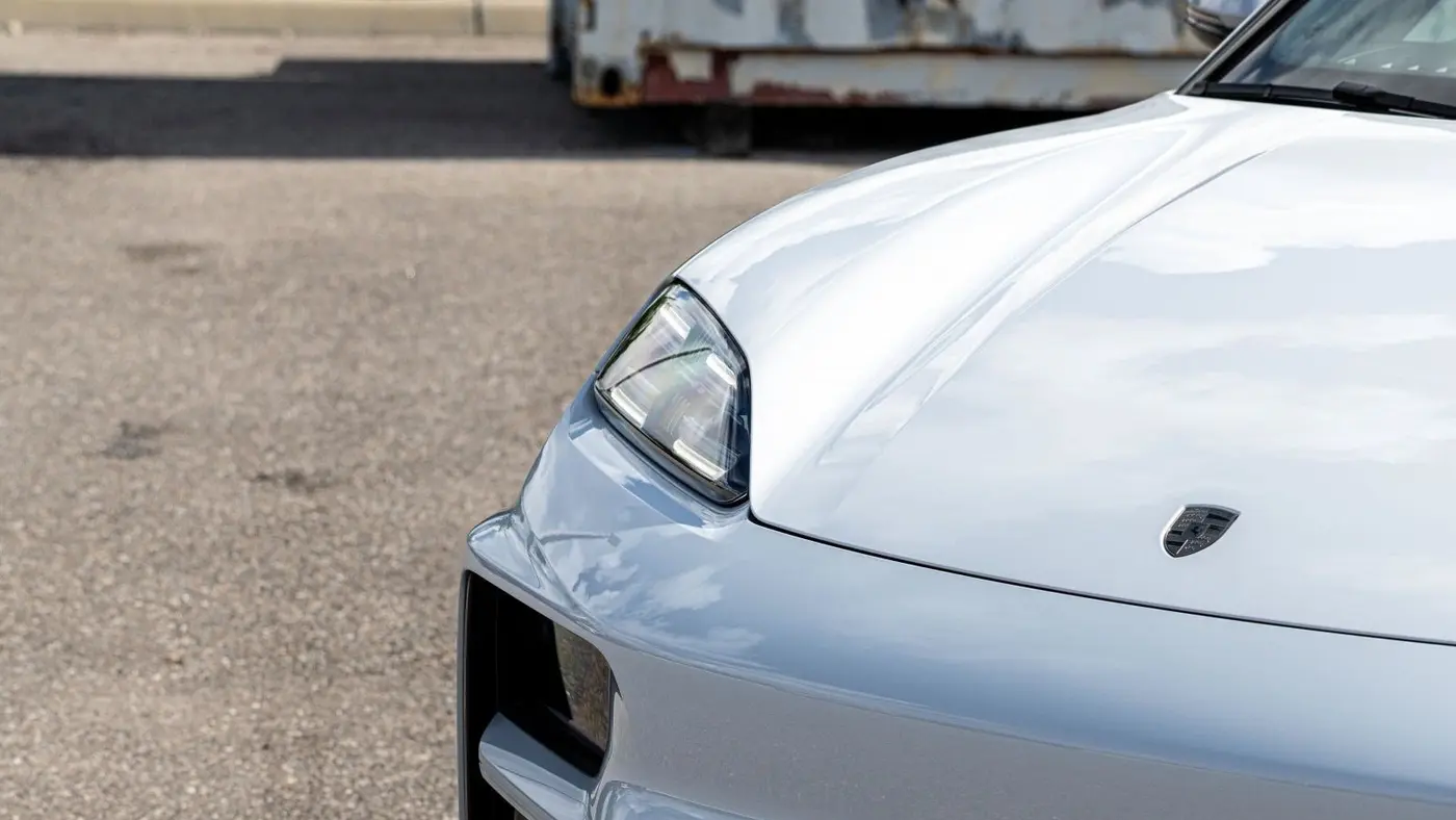 2025 Porsche Macan Turbo Electric