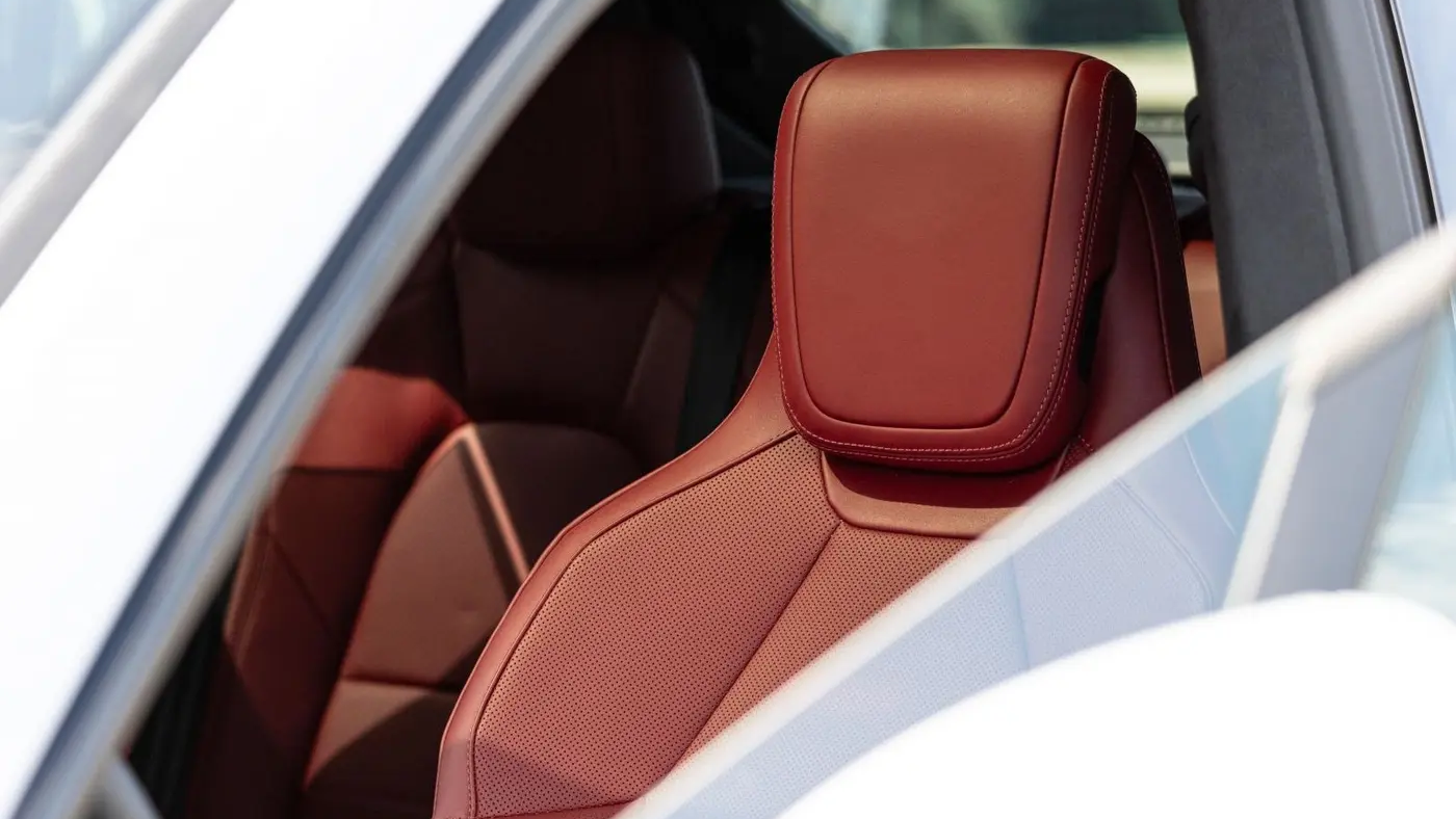 2025 Porsche Macan Turbo Electric
